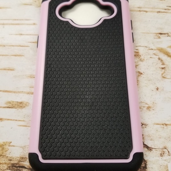 Samsung Galaxy J3 2016 Protective Case - Picture 2 of 5